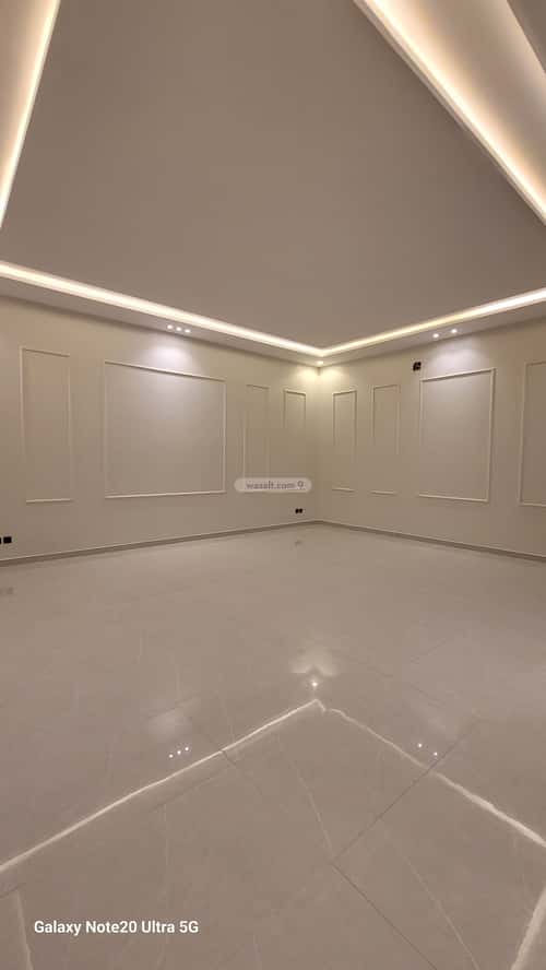 7 bedroom villa in Al Janadriyah 12