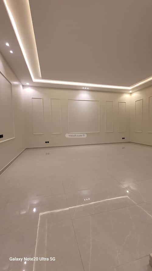 7 bedroom villa in Al Janadriyah 7