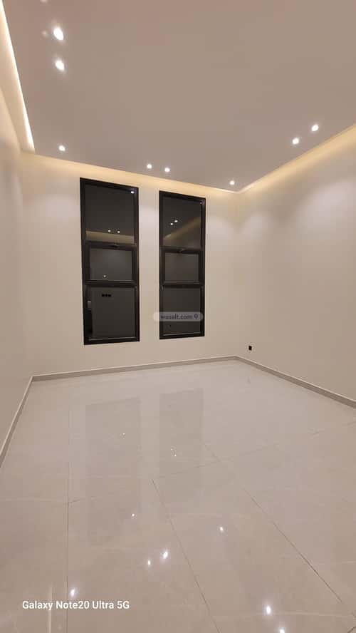 7 bedroom villa in Al Janadriyah 10