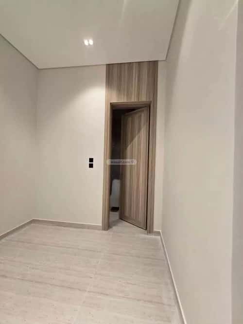 6 bedroom villa in Al Janadriyah 7