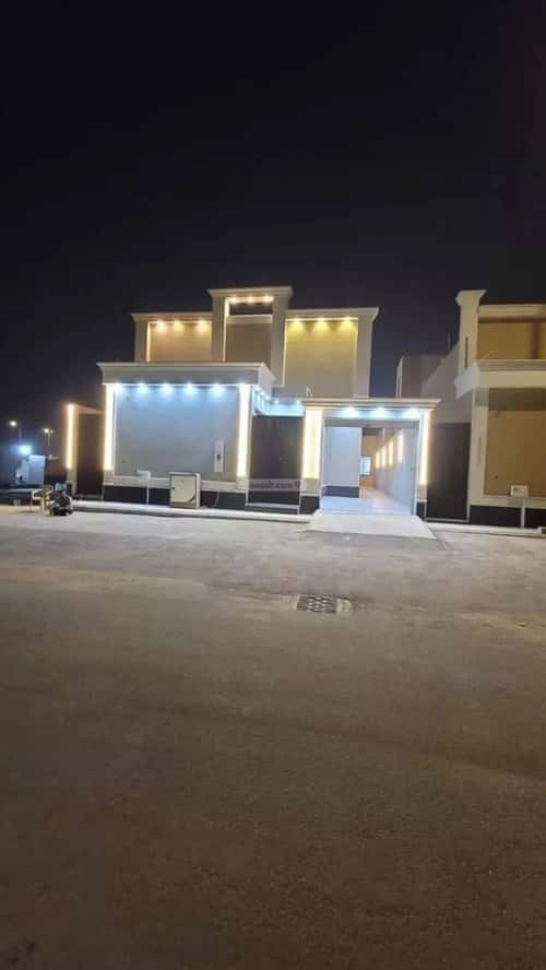 5 bedroom floor in Al Janadriyah 1