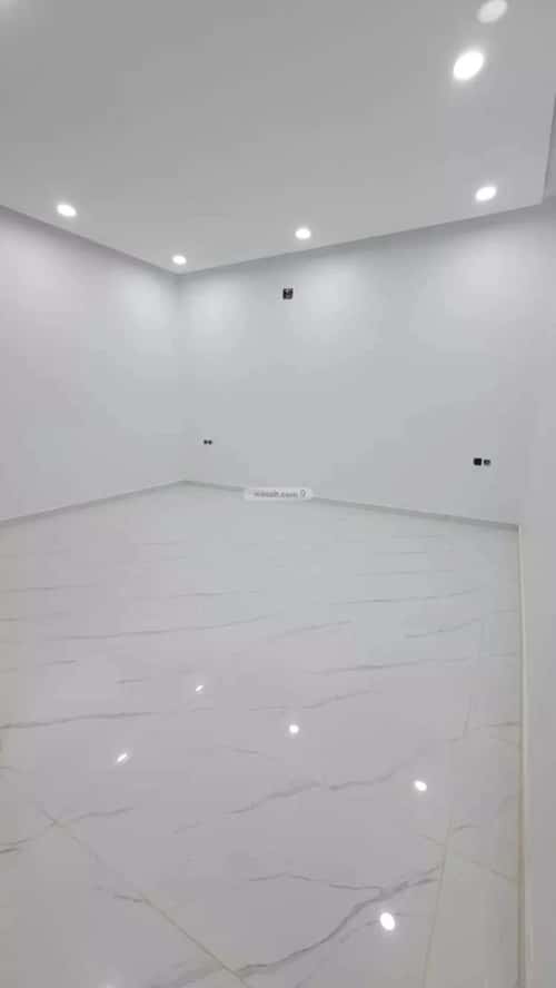 5 bedroom floor in Al Janadriyah 5