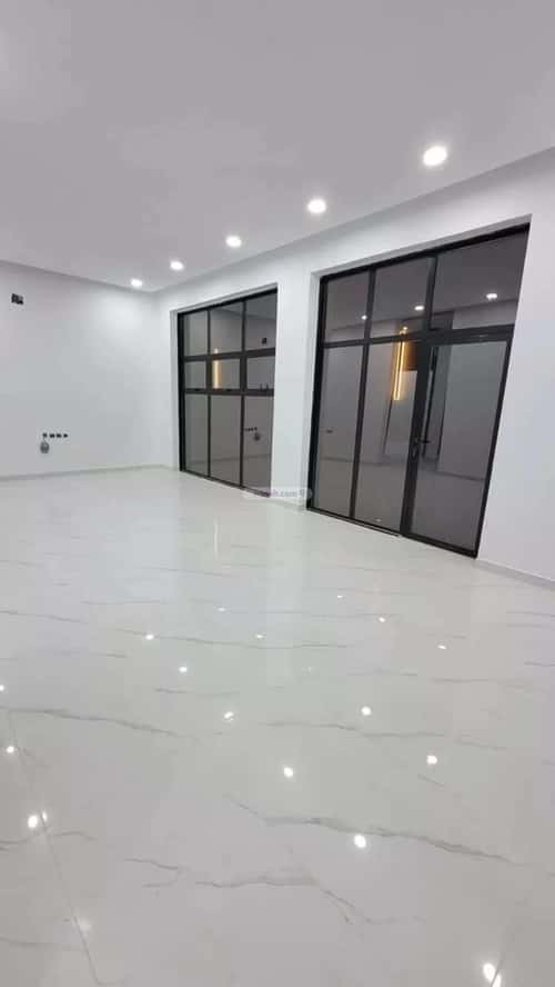5 bedroom floor in Al Janadriyah 9