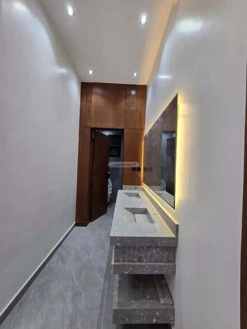 6 bedroom villa in Al Janadriyah 3