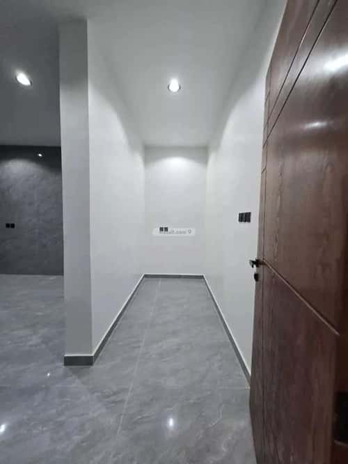 6 bedroom villa in Al Janadriyah 14