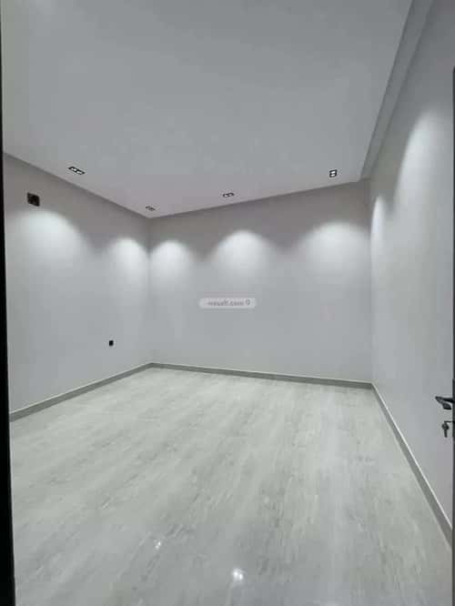 5 bedroom floor in Al Janadriyah 2