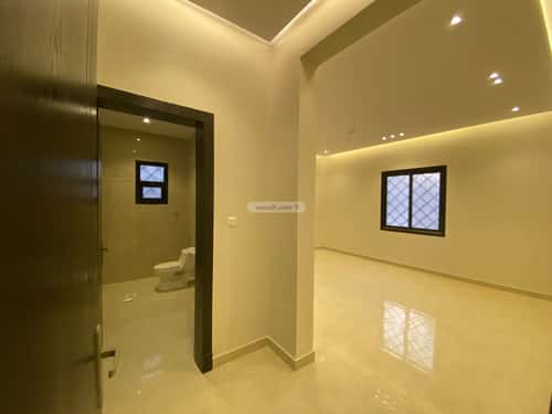 5 bedroom floor in Al Janadriyah 9