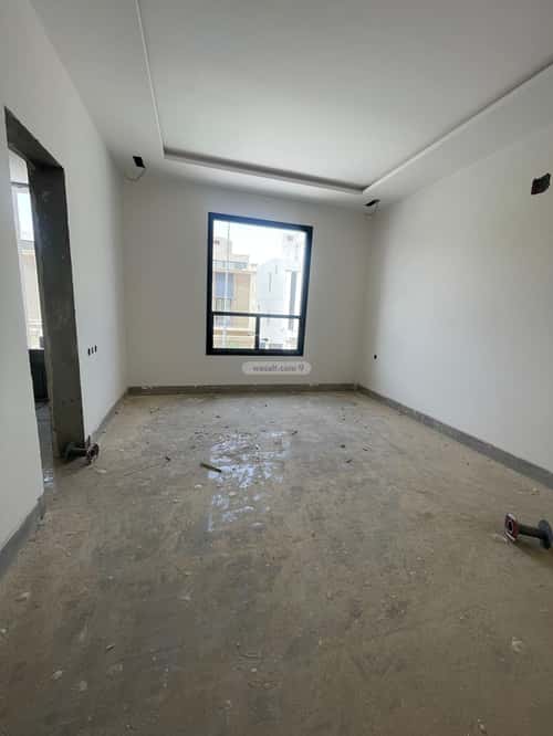 4 bedroom villa in Al Rimal 11