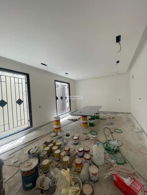 4 bedroom villa in Al Rimal 9