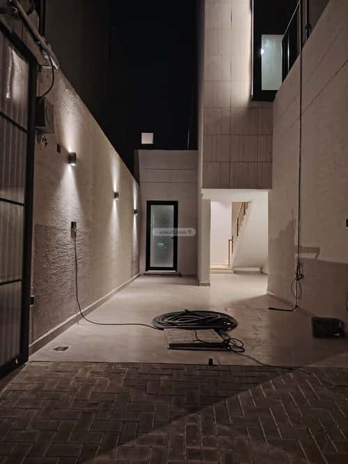 5 bedroom villa in Al Rimal 9