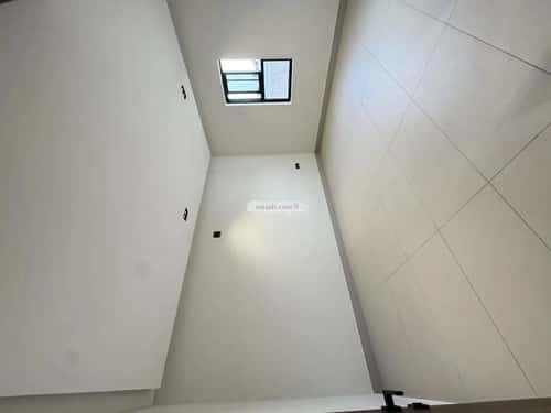 4 bedroom apartment in Al Khaleej 3