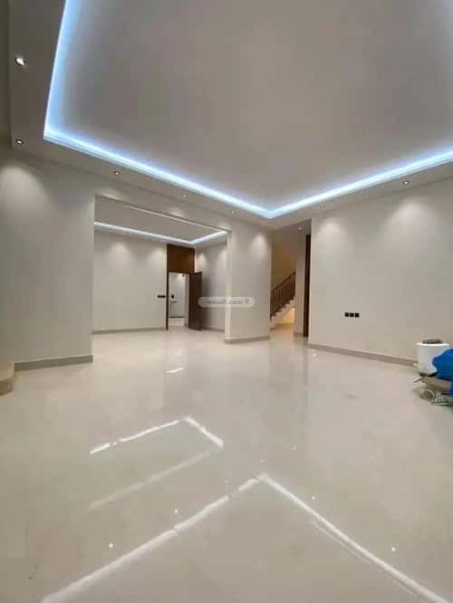 6 bedroom villa in Al Rimal 2