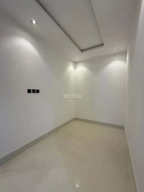 شقة 3 غرف في الرمال 4