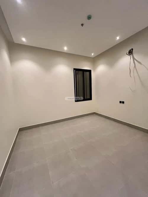 شقة 4 غرف في الرمال 5