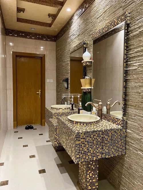 9 bedroom villa in Dhahrat Laban 5