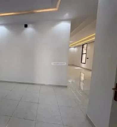 4 bedroom villa in Al Janadriyah 2