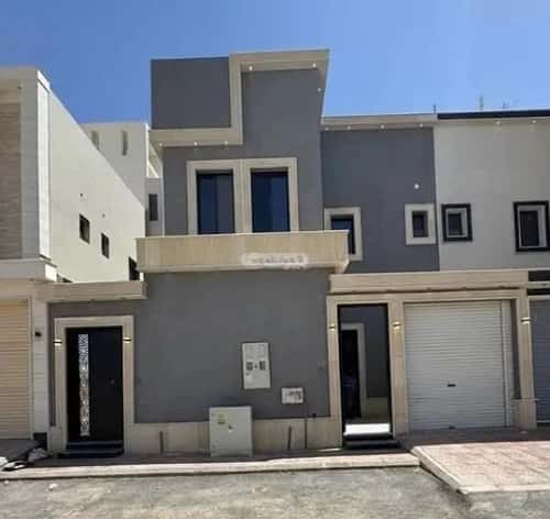 4 bedroom villa in Al Janadriyah 3