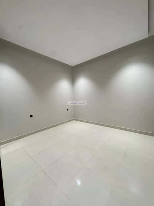 3 bedroom floor in Al Yarmouk 2