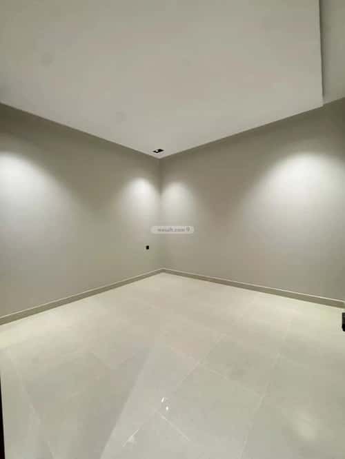 3 bedroom apartment in Al Yarmouk 13