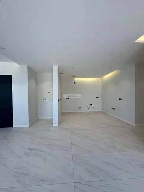 5 bedroom floor in Al Aridh 3