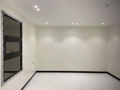 3 bedroom apartment in Al Aziziyah, Riyadh 6