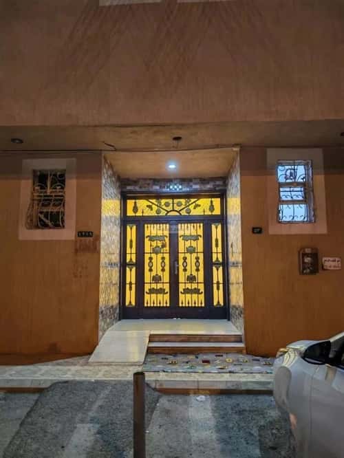 4 bedroom apartment in Dhahrat Laban 3