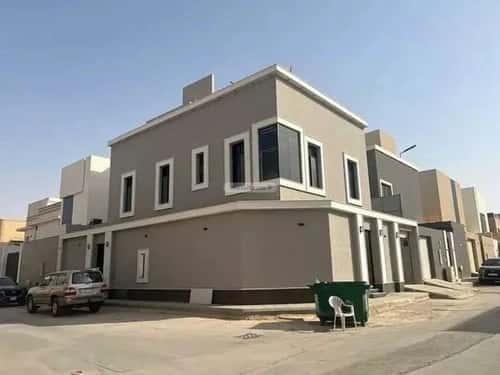 9 bedroom villa in Dhahrat Al Badiah 13