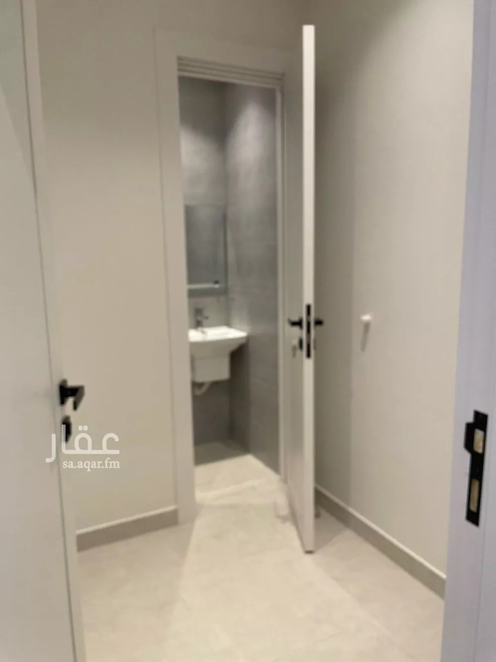 3 bedroom apartment in Al Bahr 4