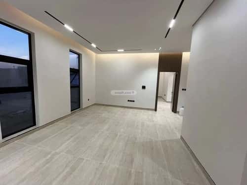 5 bedroom villa in Al Mahdiyyah 2