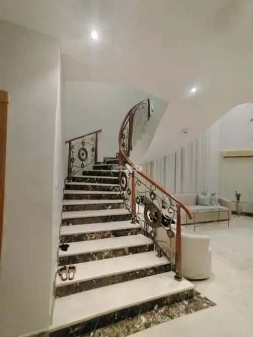 5 bedroom villa in Al Shuhada 3