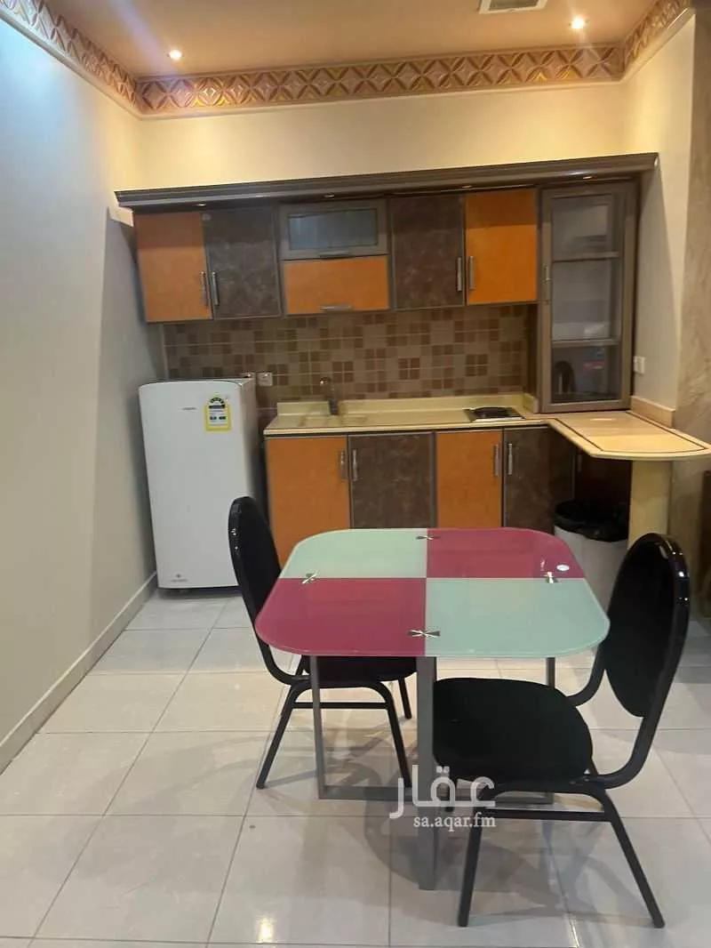 شقة 1 غرف في النظيم 4