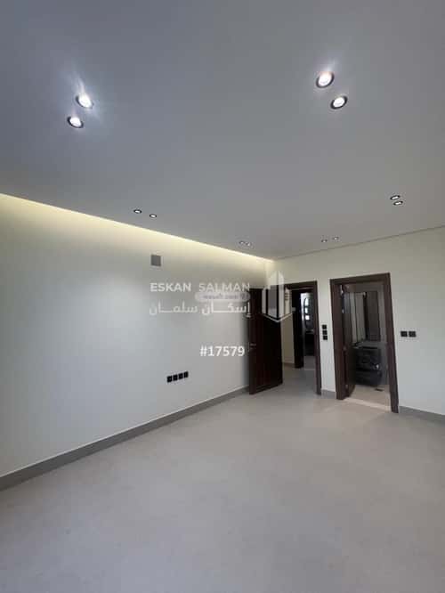 6 bedroom villa in Al Rimal 1