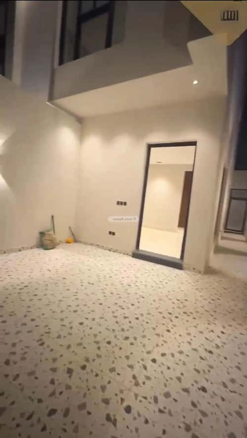 4 bedroom floor in Al Khaleej 2