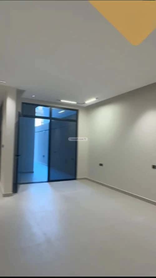 8 bedroom villa in Al Munsiyah 3