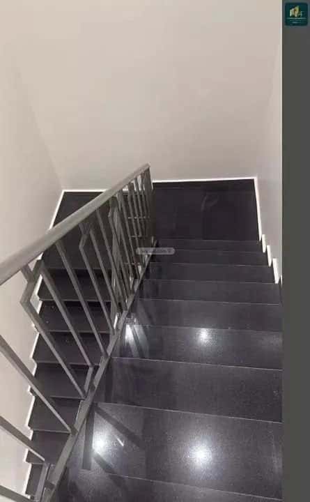 6 bedroom floor in As Suwaidi 2