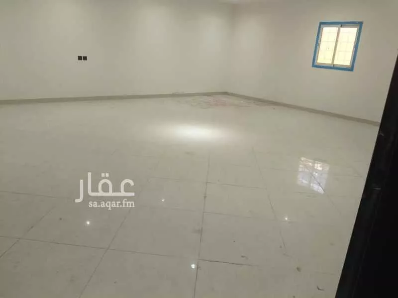 مكتب 4700 م² في المناخ 2