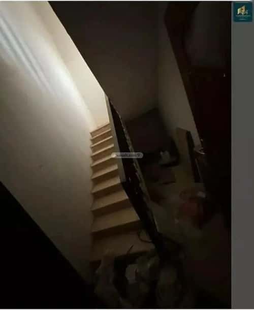 فيلا 15 غرف في العريجاء الغربي 2