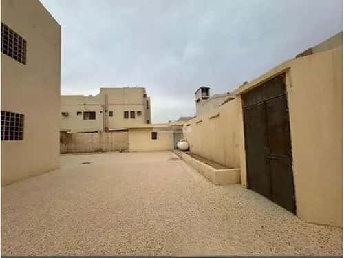 فيلا 15 غرف في العريجاء الغربي 5
