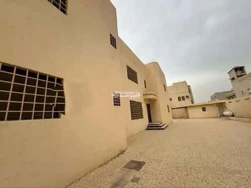 فيلا 15 غرف في العريجاء الغربي 3