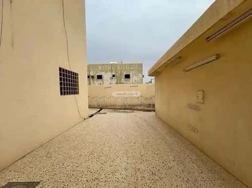 فيلا 15 غرف في العريجاء الغربي 4