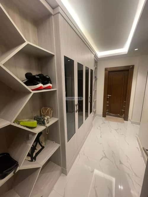 5 bedroom villa in Al Aridh 5