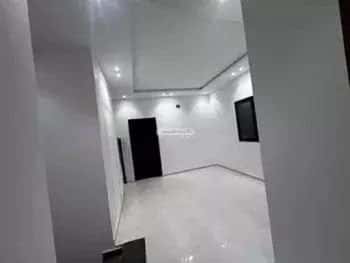 8 bedroom villa in Al Janadriyah 4