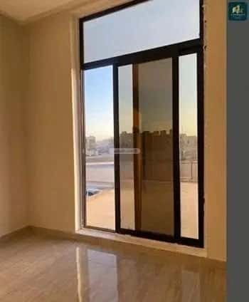 8 bedroom villa in Al Janadriyah 3