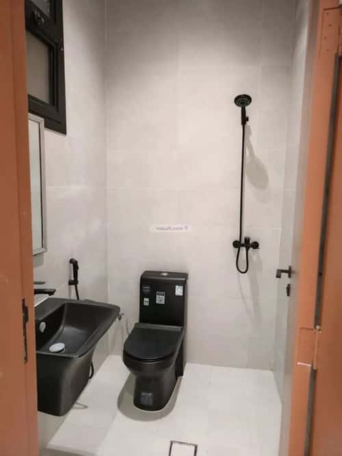 5 bedroom apartment in Al Rimal 1