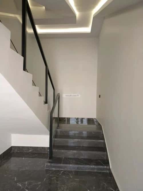 5 bedroom apartment in Al Rimal 4