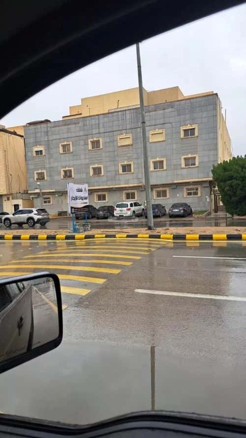 4 bedroom apartment in Al Ghadir, Riyadh 5