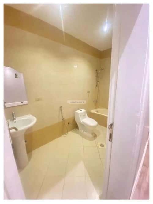 4 bedroom apartment in Granada 1