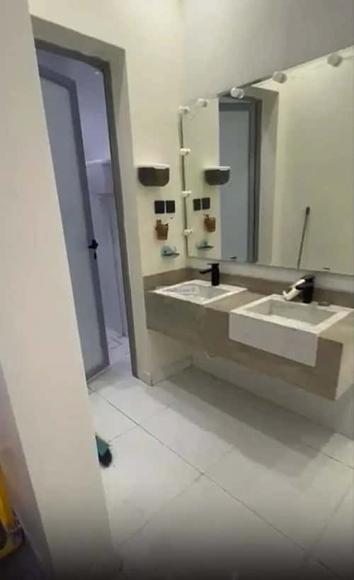 3 bedroom apartment in Al Qadisiyah 4