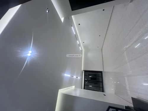 5 bedroom villa in Al Rimal 1