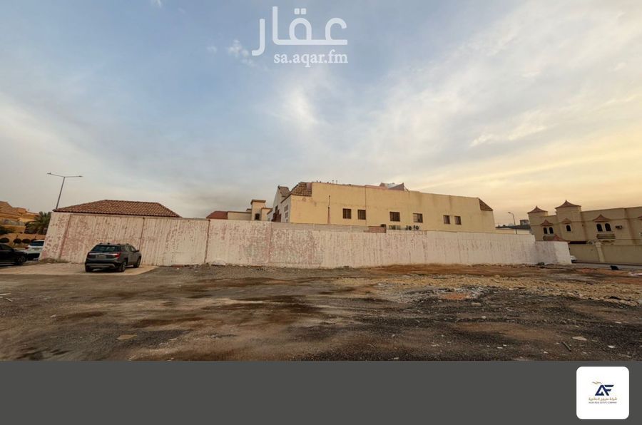 land in At Taawon, Riyadh 4